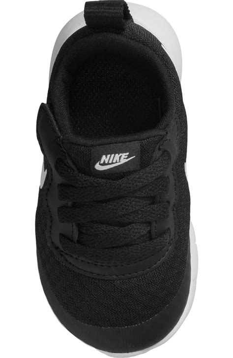 Nike Kids' Tanjun EZ Sneaker 